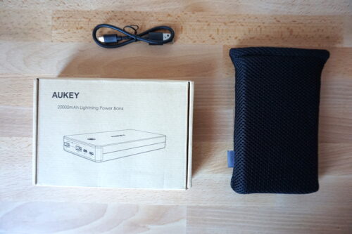 batería externa de 20000mAh AUKEY