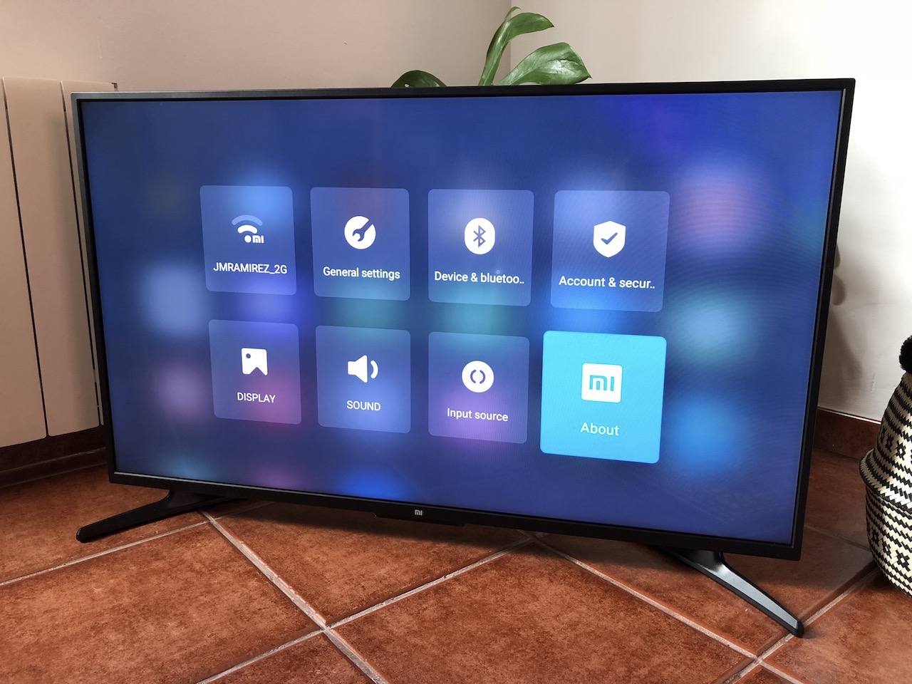 Днс телевизор mi. Телевизор Xiaomi 32 Smart TV В ДНС. Телевизор Xiaomi 50 дюймов. Телевизор Xiaomi 50 DNS. ДНС телевизор 43 дюйма смарт.