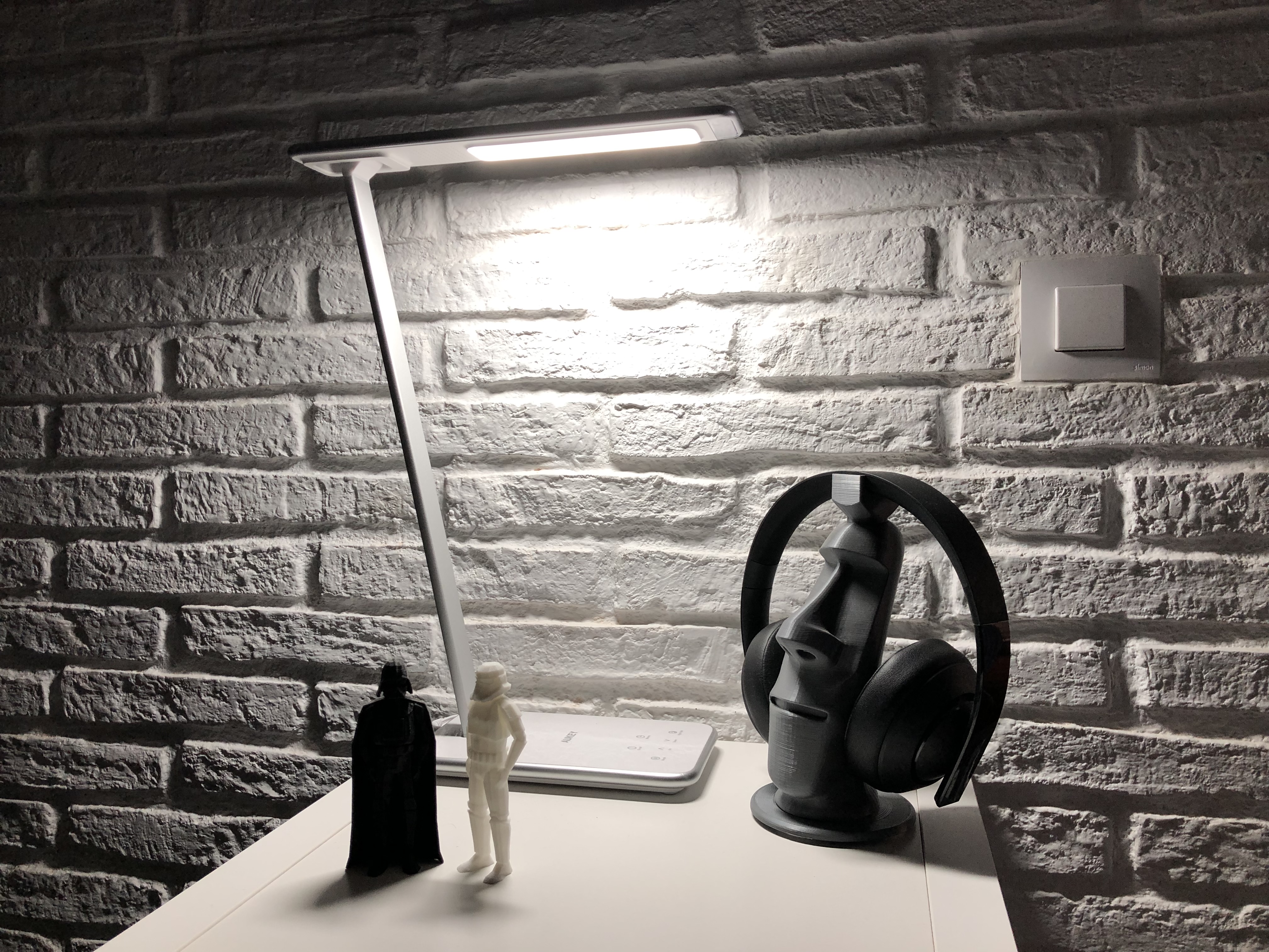 Lampara LED AUKEY LT-T7