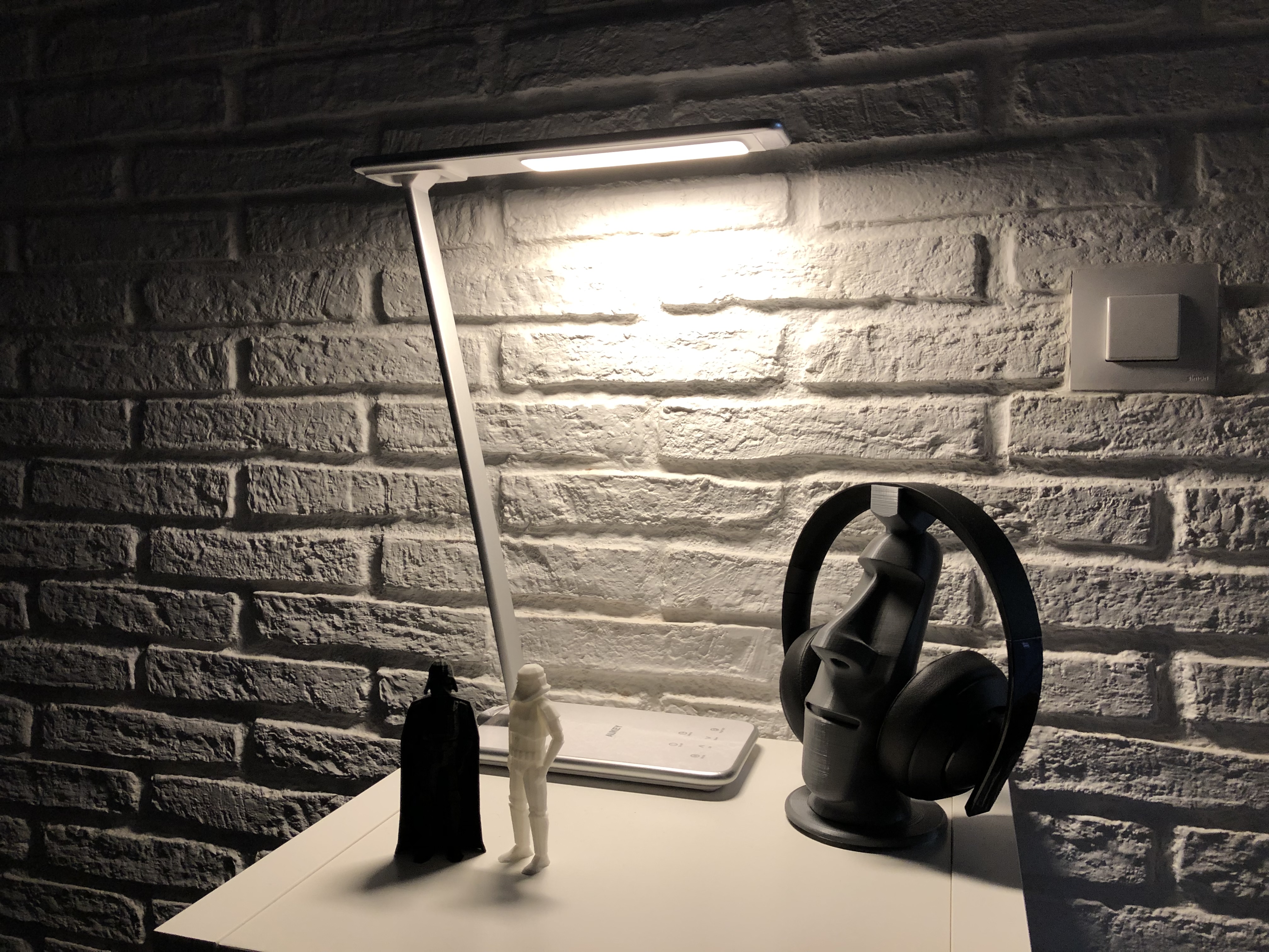 Lampara LED AUKEY LT-T7